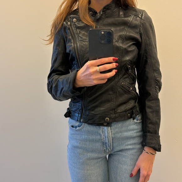 Danier leather jacket - Picture 3 of 14